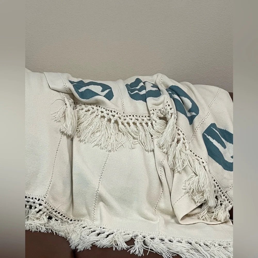 UNBRANDED Cream and Blue Fringed Throw Blanket NAUTICAL APPROXIMATELY 52 X 83